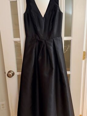 Alfred Sung Hi-Low V-neck gown with pockets